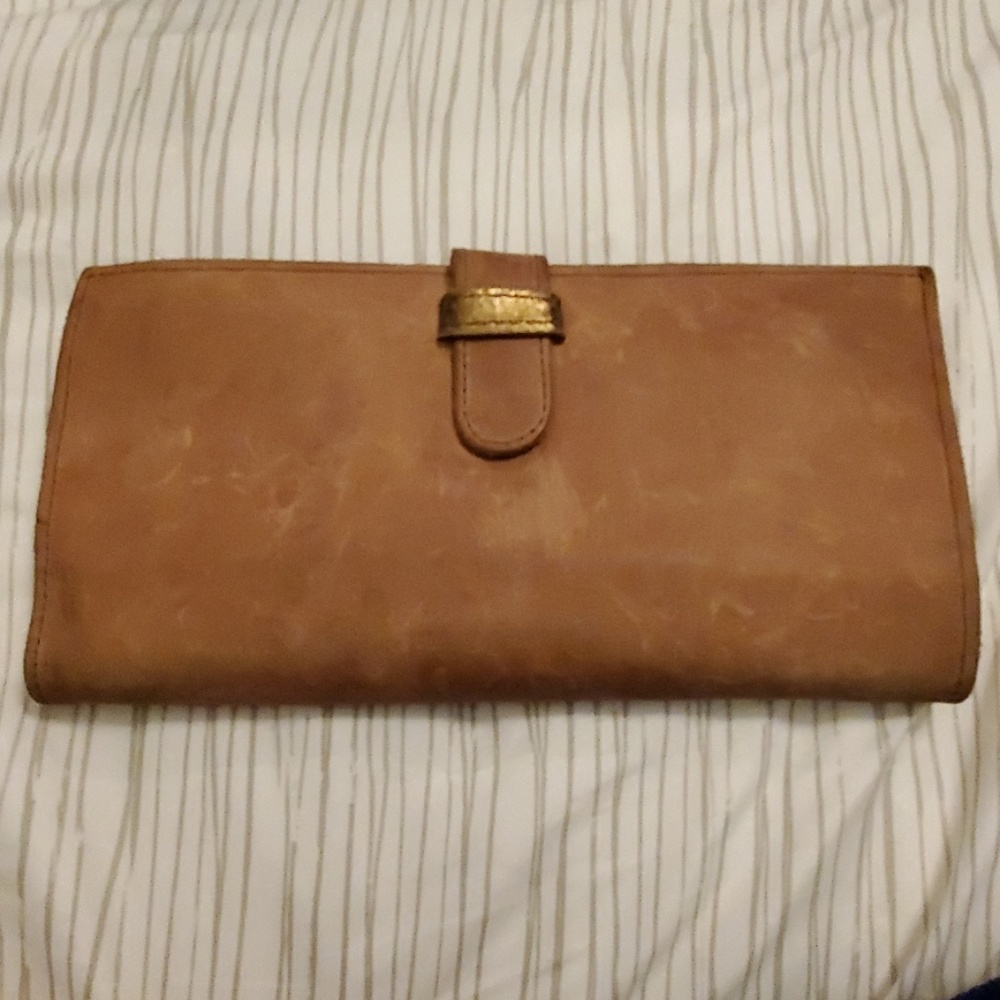 Sseko Leather Wallet